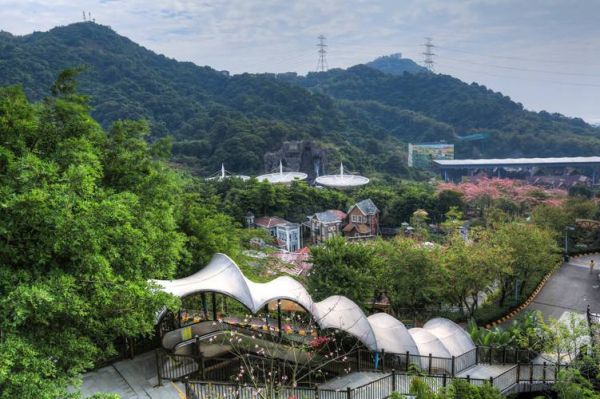 華僑城旅游度假區(qū)(  和別的景區(qū)有什么不一樣)