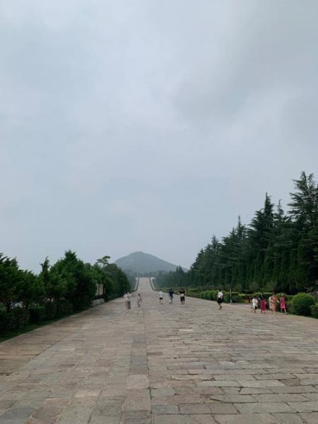 乾陵今天氣溫怎么樣？明天呢？
